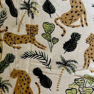 Kate Quinn Women’s Jungle Leopard Print Bamboo PJ Short Set (M)